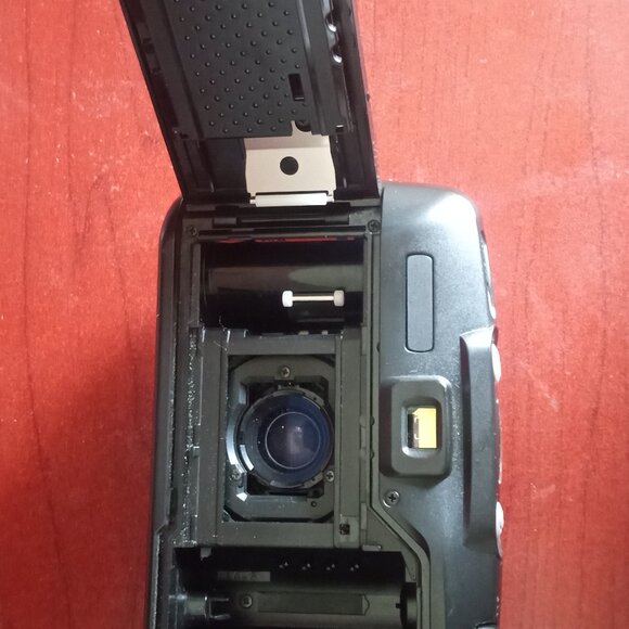 Pentax Espio 738 Auto Focus Red-Eye Reduction Zoom Lense 338-70mm, Pouch, Tested - Picture 4 of 8